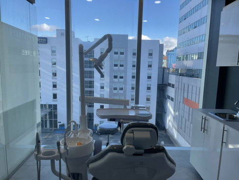 Slider image (6) M&R Dental Studio